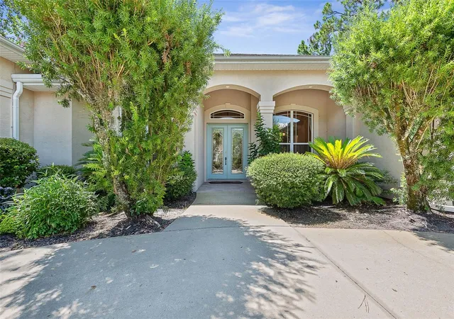 Photo 2 of Single family home for sale at 8 Edgar Ln, Palm Coast, FL 32164 | MLS# FC320485 | Listing updated on 2026-09-05