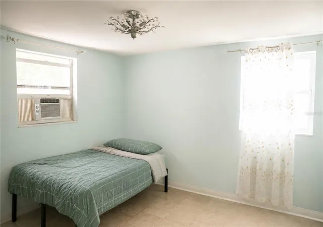 5th image of 636 Dogwood Ct, Dunedin, FL 34698 | MLS# TB8536331