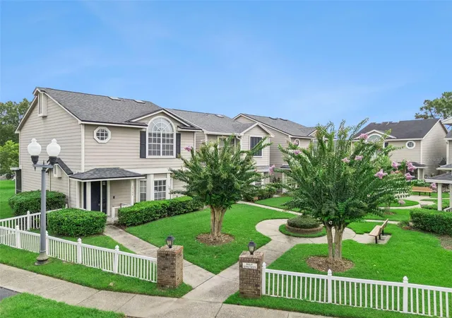 2nd image of 12192 Shady Spring Wy, Orlando, FL 32828 | MLS# O6431169