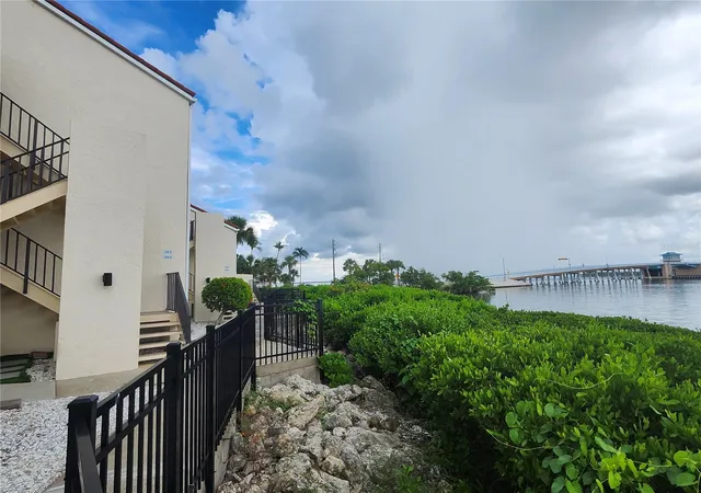 5th image of 1401 Bch Rd, ENGLEWOOD, FL 34223