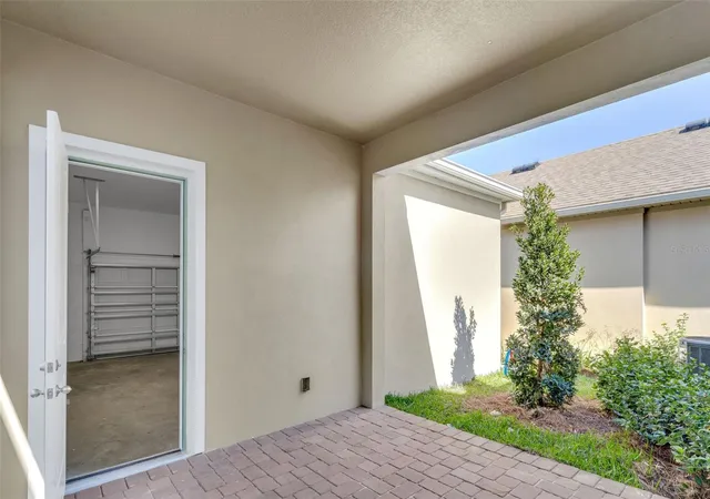 4th image of 10017 Peebles St, Orlando, FL 32827 | MLS# G5116119
