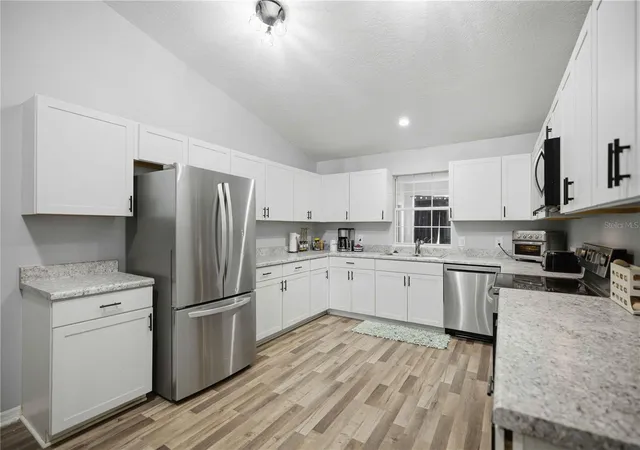 2nd image of 6550 Se 88th St, Ocala, FL 34472 | MLS# OM729856