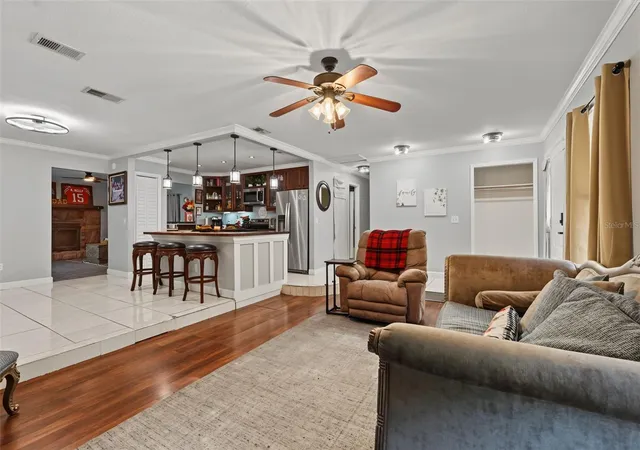 Photo 4 of Single family home for sale at 1318 Louisiana St, Plant City, FL 33563 | MLS# TB8536361 | Listing updated on 2026-08-17