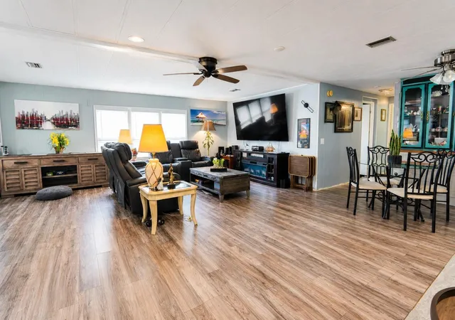 Photo 3 of Manufactured home for sale at 4403 14th Street E, Ellenton, FL 34222 | MLS# A4702197 | Listing updated on 2026-09-21