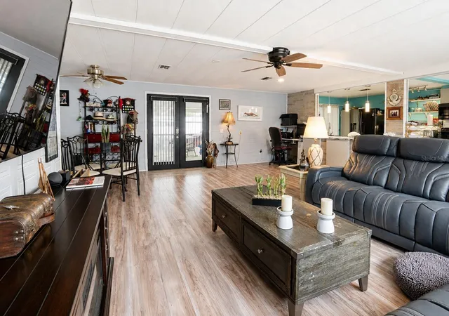 Photo 3 of Manufactured home for sale at 4403 14th Street E, Ellenton, FL 34222 | MLS# A4702197 | Listing updated on 2026-09-21