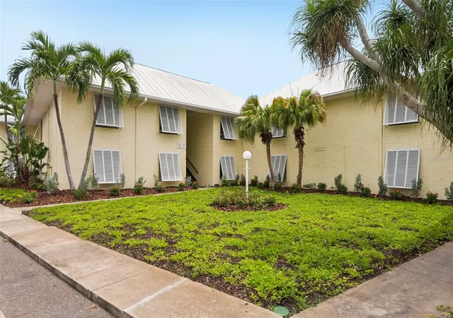 1st image of 7300 Sunshine Skyway Ln #206, St Petersburg, FL 33711 | MLS# TB8536377