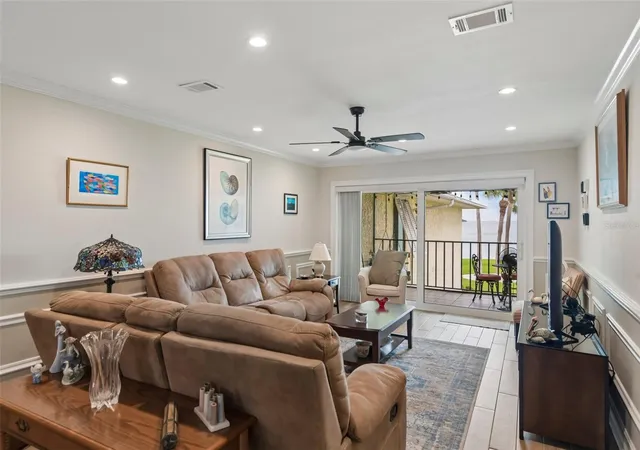 3rd image of 7300 Sunshine Skyway Ln #206, St Petersburg, FL 33711 | MLS# TB8536377
