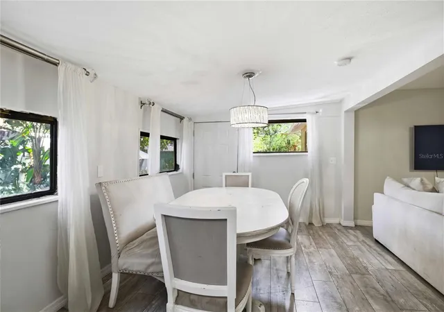 3rd image of 603 60Th Ave W, Bradenton, FL 34207 | MLS# A4702200