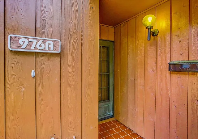 1st image of 976 E Michigan St #A, Orlando, FL 32806 | MLS# O6431224
