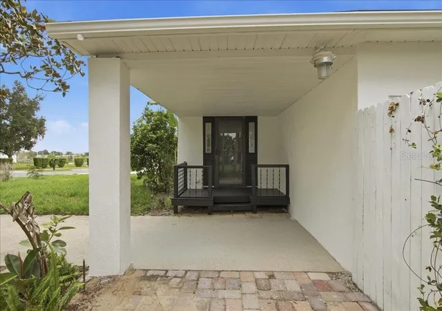 3rd image of 171 Stanley Bell Dr, Mount Dora, FL 32757 | MLS# O6431229