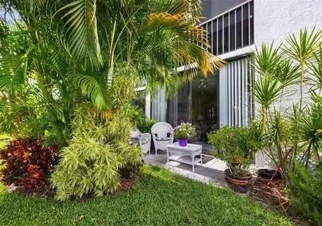 4th image of 2424 W Tampa Bay Blvd #L105, Tampa, FL 33607 | MLS# O6431238