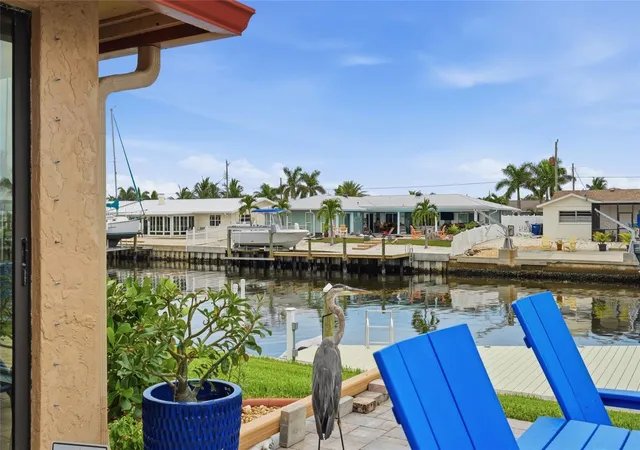5th image of 3844 Catalina Dr, BRADENTON, FL 34210