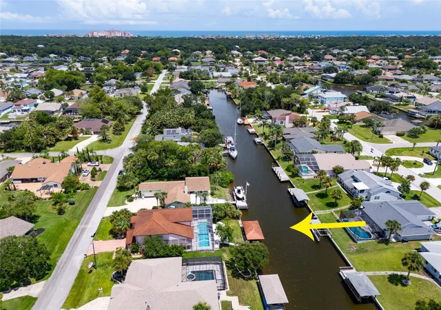 32nd image of 29 Cherokee Ct W, Palm Coast, FL 32137 | MLS# FC320493
