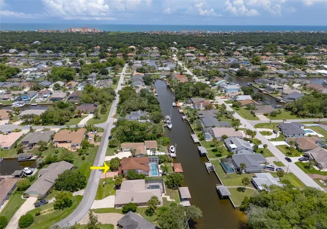4th image of 29 Cherokee Ct W, Palm Coast, FL 32137 | MLS# FC320493