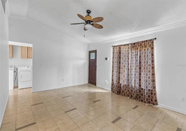 3rd image of 1306 Borden Ct, Valrico, FL 33594 | MLS# L4964059