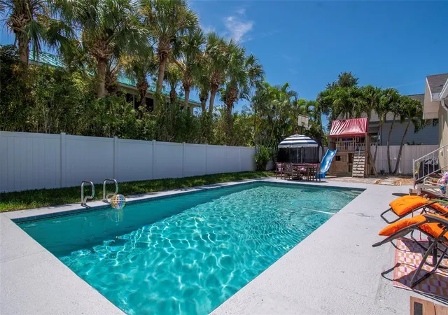 4th image of 851 3Rd Ave S, Tierra Verde, FL 33715 | MLS# TB8536443