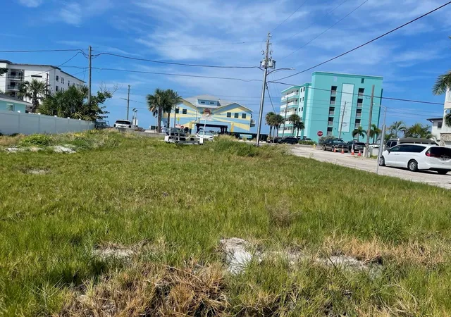 48th image of 14065 Palm St, Madeira Beach, FL 33708 | MLS# O6431307