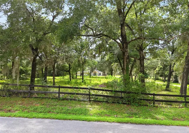 5th image of 7300 Sw 204Th Ave, Dunnellon, FL 34431 | MLS# OM729875