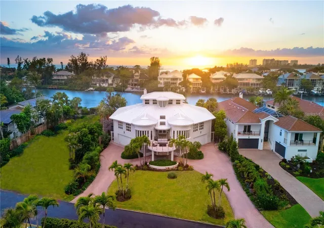 1st image of 4034 Roberts Point Rd, Sarasota, FL 34242 | MLS# A4702241