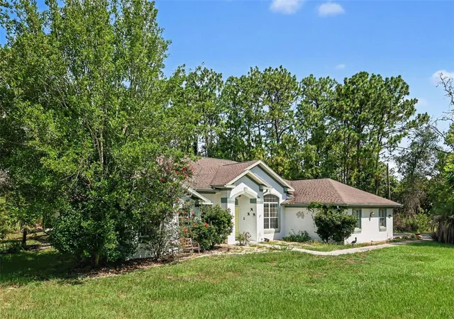 Photo 2 of Sale Pending at 5282 N Mint Point, Beverly Hills, FL 34465 | MLS# TB8536471 | Listing updated on 2026-09-01