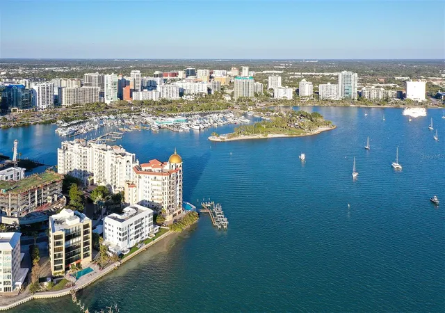 1st image of 400 Golden Gate Pt #22, Sarasota, FL 34236 | MLS# A4702244