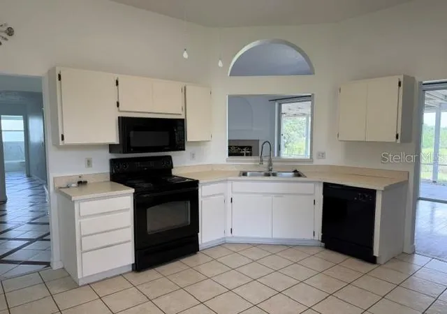 5th image of 4633 Hazelgrove Dr, Orlando, FL 32818 | MLS# O6431350