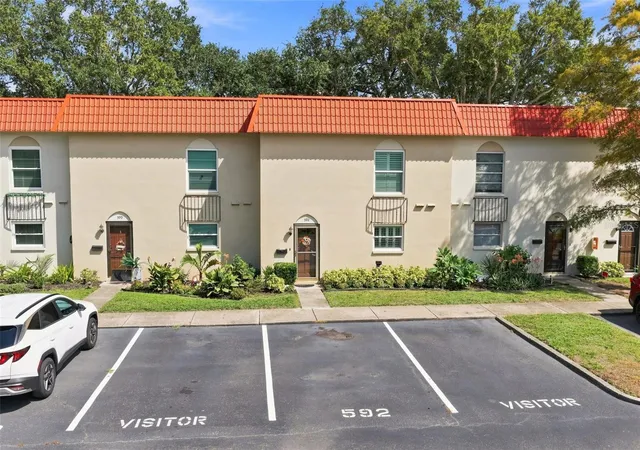 2nd image of 2700 Bayshore Blvd #592, Dunedin, FL 34698 | MLS# TB8536505