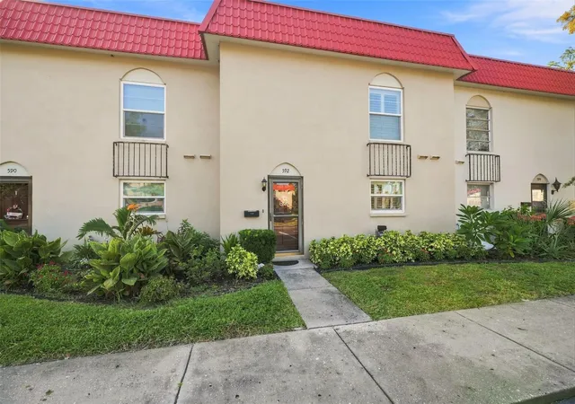 3rd image of 2700 Bayshore Blvd #592, Dunedin, FL 34698 | MLS# TB8536505