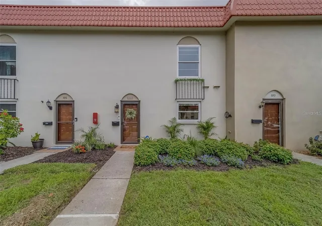 Photo 1 of Townhouse for sale at 2700 Bayshore Blvd #588, Dunedin, FL 34698 | MLS# TB8536554 | Listing updated on 2026-08-18