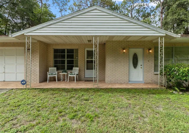 3rd image of 6095 Zirkels Cir, Brooksville, FL 34604 | MLS# W7888340