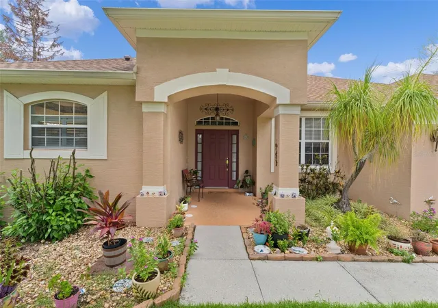 Photo 3 of Single family home for sale at 2660 Ledgemont Ct, Clermont, FL 34711 | MLS# OM729897 | Listing updated on 2026-10-22