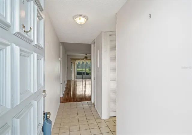 4th image of 205 Martha Ln, OLDSMAR, FL 34677