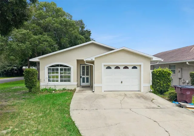Photo 1 of Single family home for sale at 1601 Wyoming Ave, Saint Cloud, FL 34769 | MLS# O6431441 | Listing updated on 2026-08-20