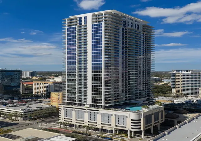1st image of 275 1st Ave S #3405, Saint Petersburg, FL 33701 | MLS# TB8536610