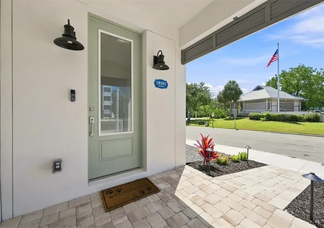 3rd image of 19101 Gulf Blvd, Indian Shores, FL 33785 | MLS# TB8536613