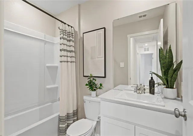 5th image of 6105 Swamp Bay Dr, Edgewater, FL 32141 | MLS# O6431452