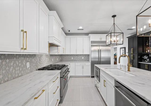 Photo 2 of Townhouse for sale at 138 175th Avenue E, Redington Shores, FL 33708 | MLS# TB8536626 | Listing updated on 2026-08-26