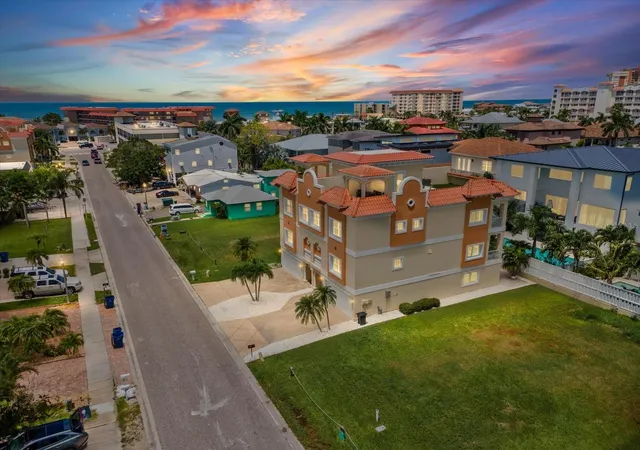 Townhouse for sale at 138 175th Avenue E, REDINGTON SHORES, FL 33708 | MLS# TB8536626