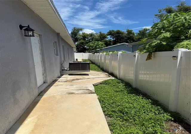 32nd image of 1923 W Skagway Ave, Tampa, FL 33604 | MLS# TB8536638