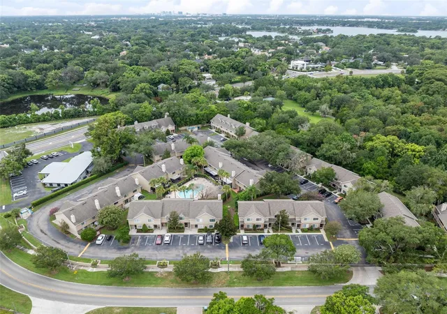 4th image of 283 Sandlewood Trl #3, Winter Park, FL 32789 | MLS# O6431475