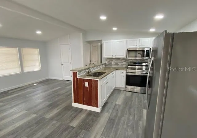 4th image of 4851 W Gandy Blvd #B10L30, Tampa, FL 33611 | MLS# TB8536641