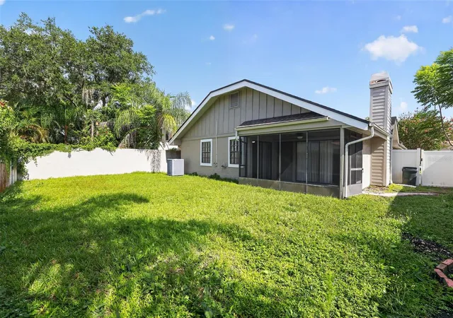 14th image of 5024 Cypress Trace Dr, Tampa, FL 33624 | MLS# TB8536655