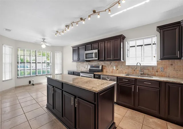 5th image of 5024 Cypress Trace Dr, Tampa, FL 33624 | MLS# TB8536655