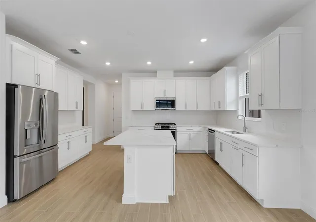 5th image of 18135 Cherished Loop, Bradenton, FL 34211 | MLS# A4702299
