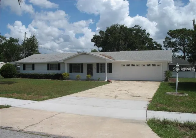 1st image of 803 Haselton St, Eustis, FL 32726 | MLS# G5116169