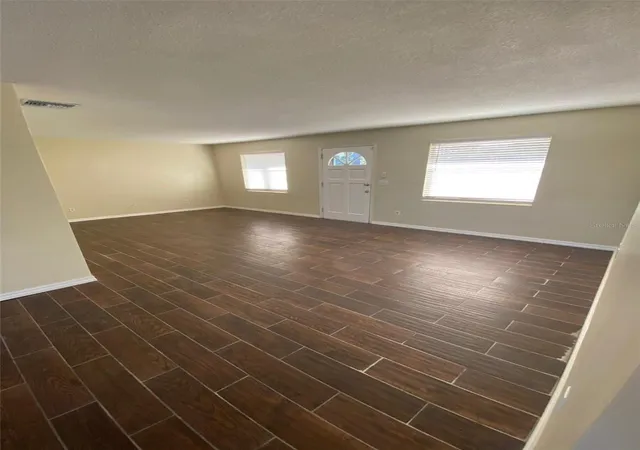 2nd image of 803 Haselton St, Eustis, FL 32726 | MLS# G5116169