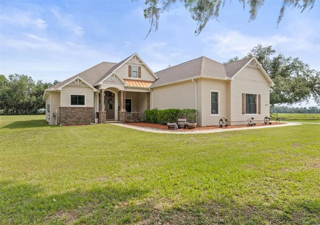 2nd image of 5319 W Trapnell Rd, Dover, FL 33527 | MLS# TB8536689