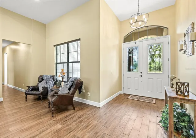 4th image of 5319 W Trapnell Rd, Dover, FL 33527 | MLS# TB8536689