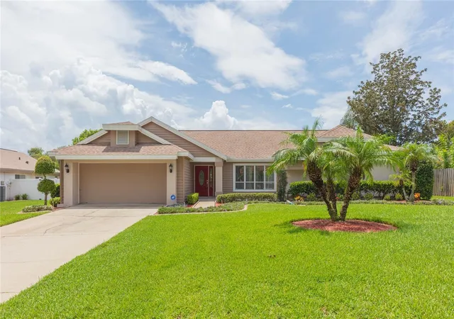 Photo 2 of Single family home for sale at 1405 Oxfordshire Ct, Brandon, FL 33510 | MLS# TB8536692 | Listing updated on 2026-09-06