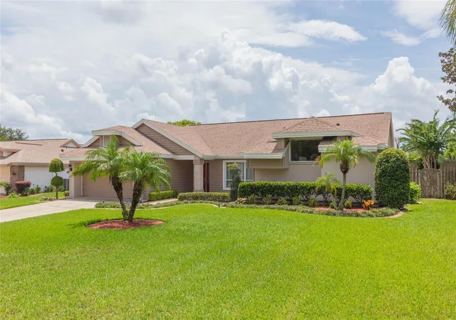 Photo 3 of Single family home for sale at 1405 Oxfordshire Ct, Brandon, FL 33510 | MLS# TB8536692 | Listing updated on 2026-09-06